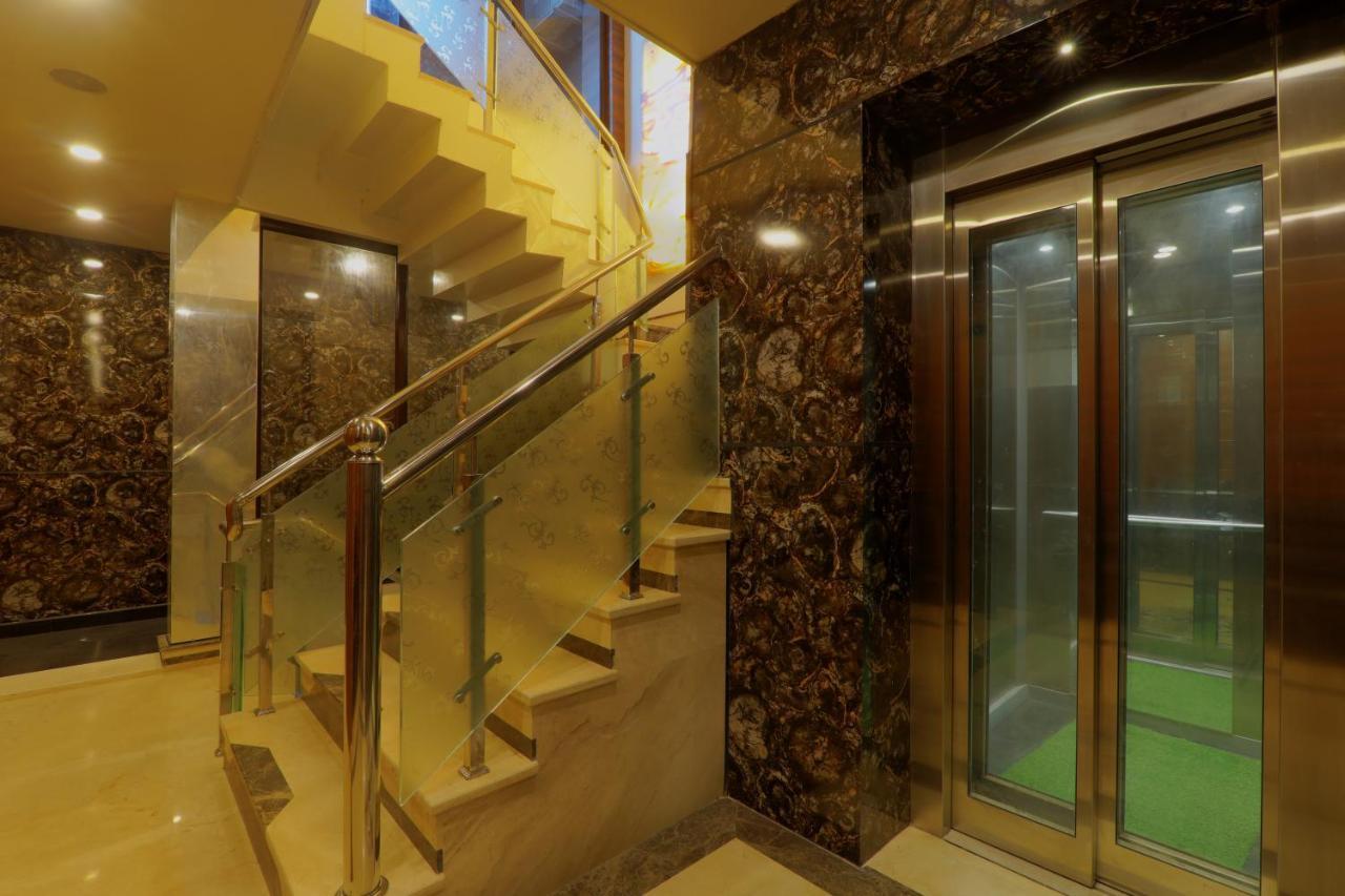 Hotel Shri Tirupati Residency Lucknow Exterior foto